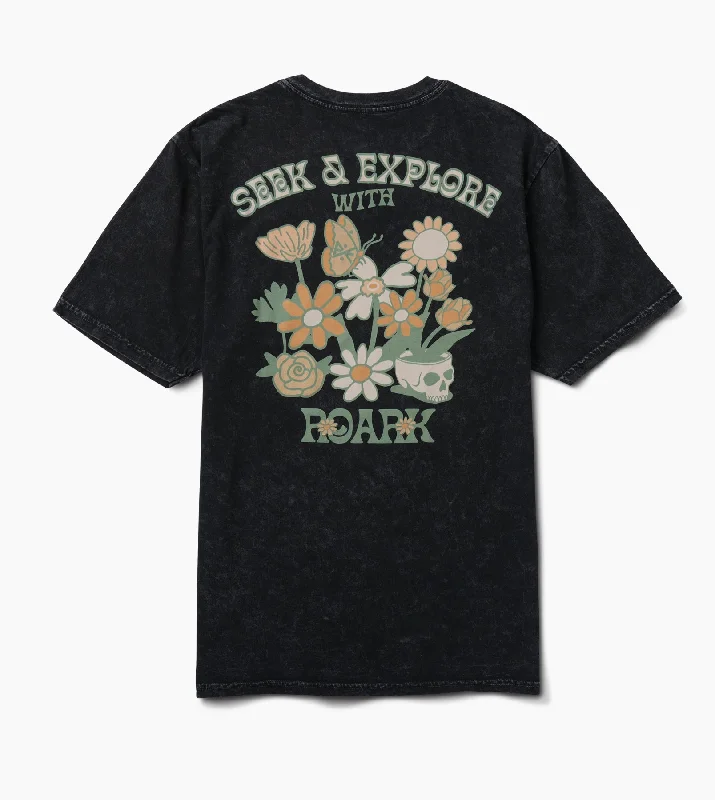 men's vintage print t-shirts -Seek & Explore Premium Tee