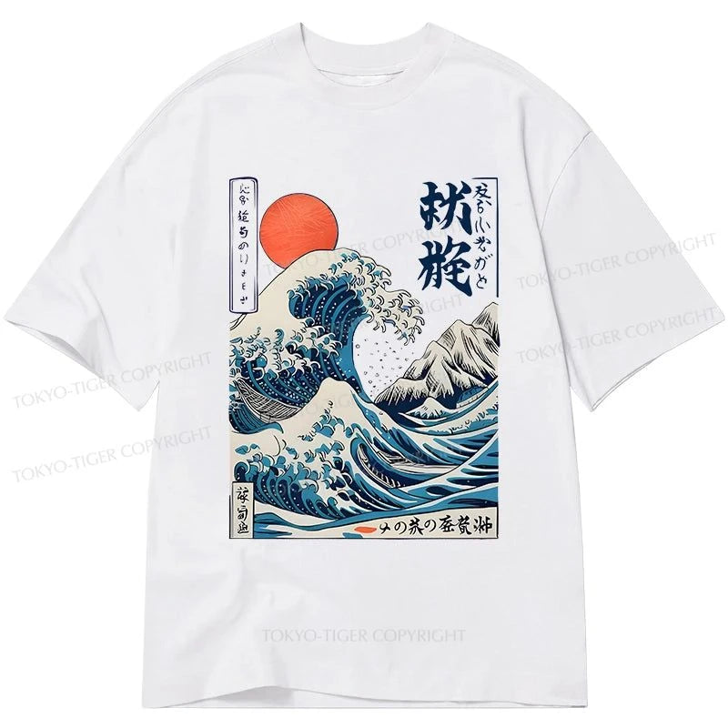 men's short sleeve t-shirts -Tokyo-Tiger Ukiyo-e Ocean Waves Japan Classic T-Shirt