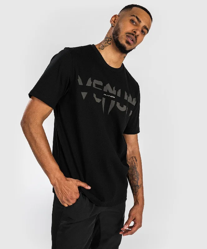 men's colorful t-shirts -Venum On Mission T-shirt - Regular Fit - Black