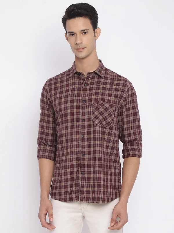 men's linen shirts -Men's Maroon Casual Medium Checks Full Sleeve Shirt