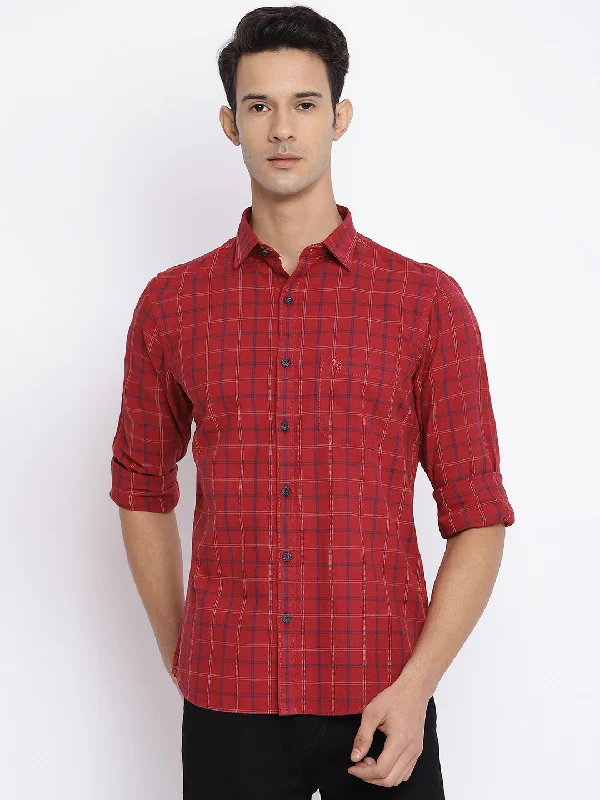 men's cotton-blend shirts -Men's Red Casual Medium Checks Full Sleeve Shirt