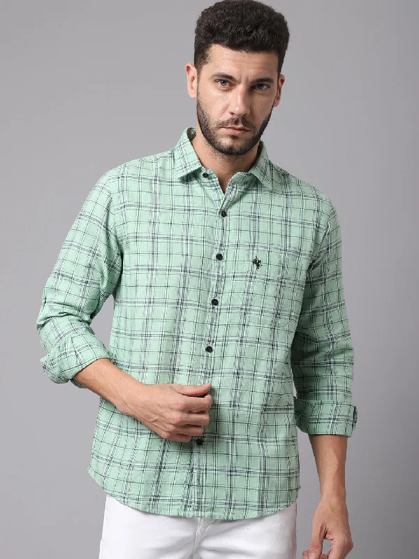 men's formal shirts -Men's Light Green Casual Medium Checks Full Sleeve Shirt