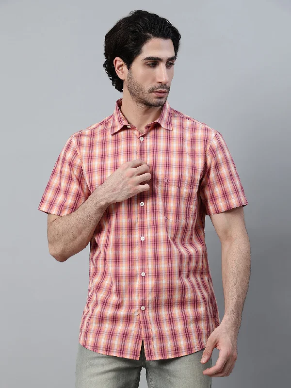 men's comfortable shirts -Men's Yellow Checkered Half Sleeve Casual Shirt